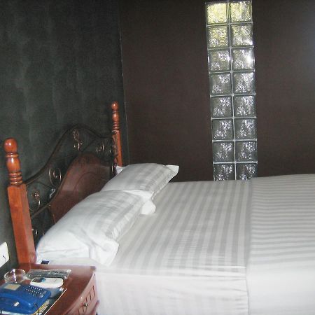 Oriental Inn Kuching Eksteriør billede